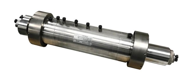 Pressure tapped triaxial coreholder LEPTTRC series